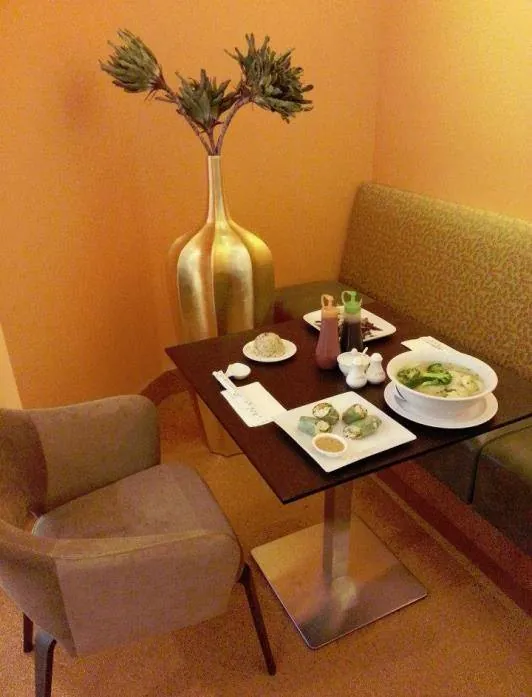 9021PHO, Multiple California locations — photograph 6 of 7