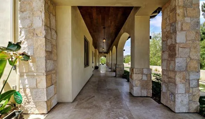 Assadian Residence, Rancho Santa Fe, California — photograph 8 of 18